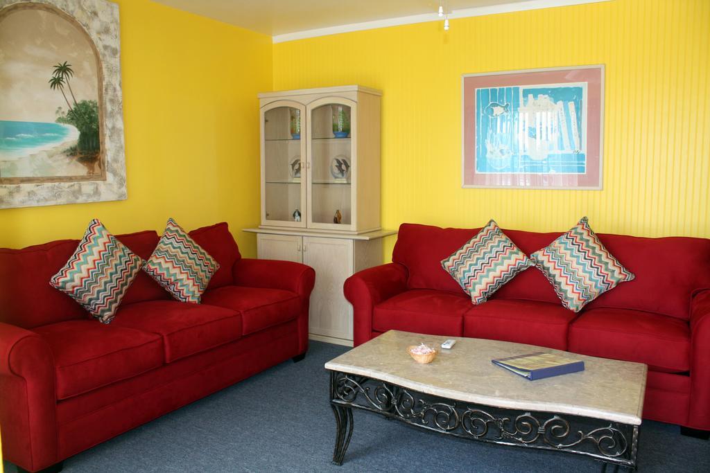 Barefoot Bay Resort Motel เคลียร์วอเตอร์บีช ภายนอก รูปภาพ