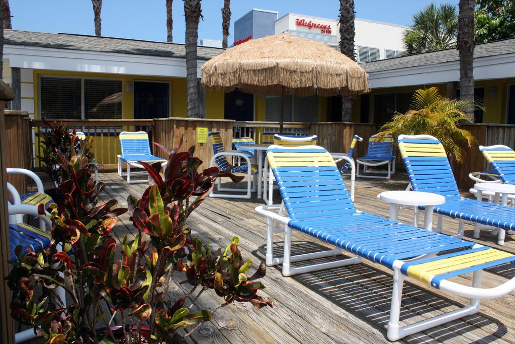 Barefoot Bay Resort Motel เคลียร์วอเตอร์บีช ภายนอก รูปภาพ